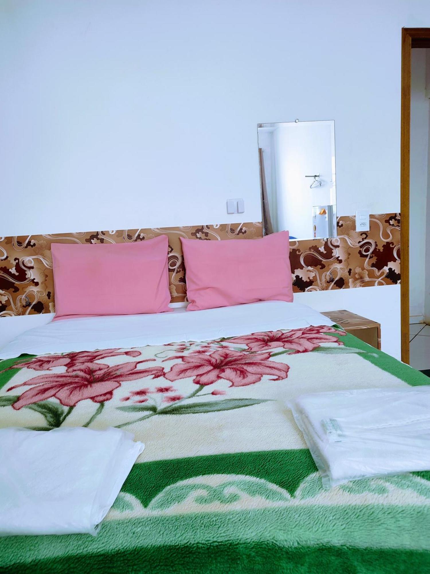 Minha Casa Em Botucatu Suite Ngoại thất bức ảnh